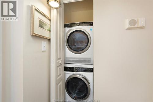 9099 Riverside Drive East Unit# E1017, Windsor, ON - Indoor Photo Showing Laundry Room