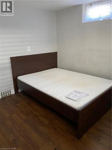 184 Arkell Street, Hamilton, ON - Indoor