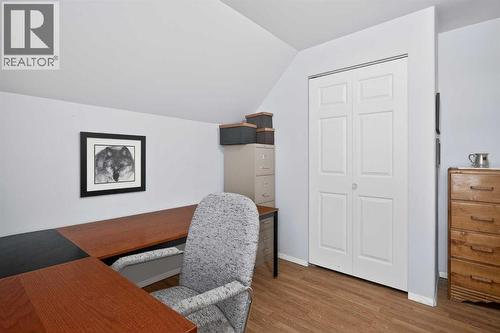 1720 11 Avenue Sw, Calgary, AB - Indoor Photo Showing Office