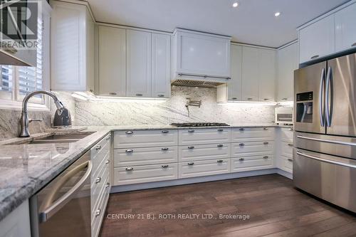 5 Claire Drive, Barrie, ON - Indoor Photo Showing Kitchen With Stainless Steel Kitchen With Upgraded Kitchen