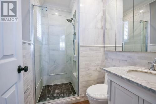 5 Claire Drive, Barrie, ON - Indoor Photo Showing Bathroom