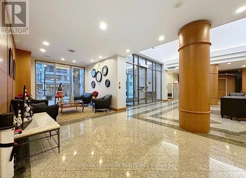 1607 - 260 Doris Avenue, Toronto, ON - Indoor