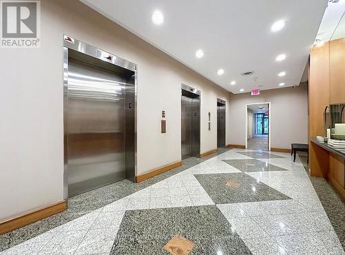 1607 - 260 Doris Avenue, Toronto, ON - Indoor Photo Showing Other Room