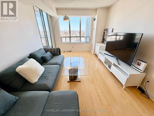 1607 - 260 Doris Avenue, Toronto, ON - Indoor