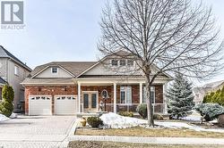 10 LEPARC ROAD  Brampton, ON L6P 1X9