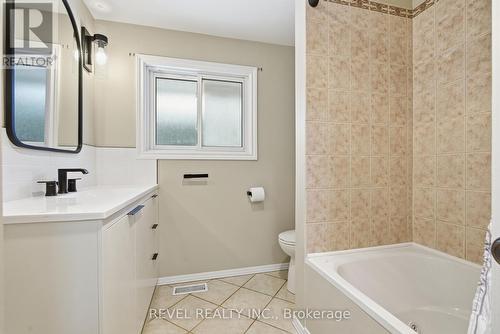 109 Mcgivern Street, Mapleton, ON - Indoor Photo Showing Bathroom