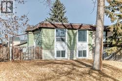 3613 28A Avenue SE  Calgary, AB T2B 0E8