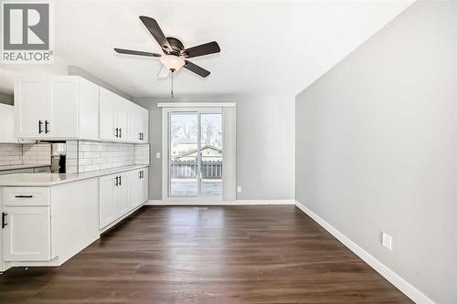 3613 28A Avenue Se, Calgary, AB - Indoor