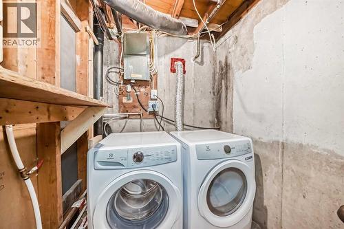 3613 28A Avenue Se, Calgary, AB - Indoor Photo Showing Laundry Room