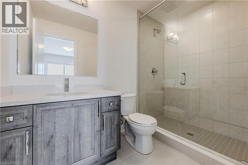 19 Urbane Boulevard, Kitchener, ON - Indoor Photo Showing Bathroom