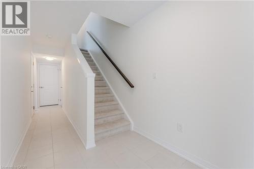 19 Urbane Boulevard, Kitchener, ON - Indoor Photo Showing Other Room