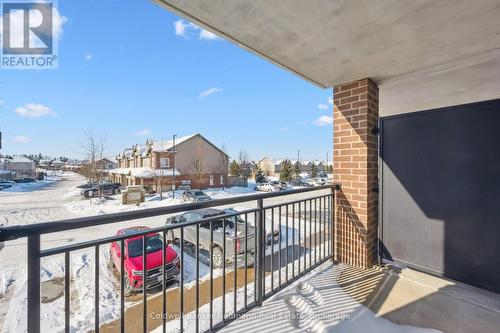 209 - 45 Kingsbury Square, Guelph (Pineridge/Westminster Woods), ON - Outdoor With Exterior