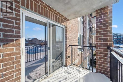 209 - 45 Kingsbury Square, Guelph (Pineridge/Westminster Woods), ON - Outdoor With Exterior