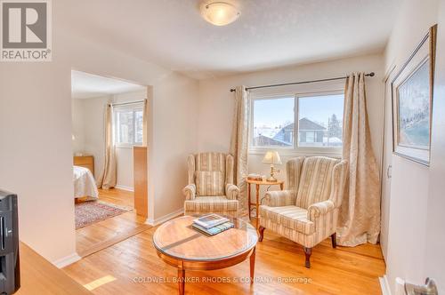 Currently a den - could be the 4th bedroom - 1947 Conrad Avenue, Ottawa, ON - Indoor Photo Showing Living Room