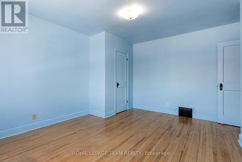 242 Fairmont Avenue, Ottawa, ON - Indoor Photo Showing Other Room