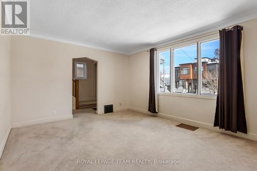 242 Fairmont Avenue, Ottawa, ON - Indoor Photo Showing Other Room