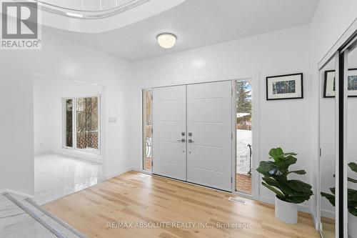 1444 Normandy Crescent, Ottawa, ON - Indoor Photo Showing Other Room