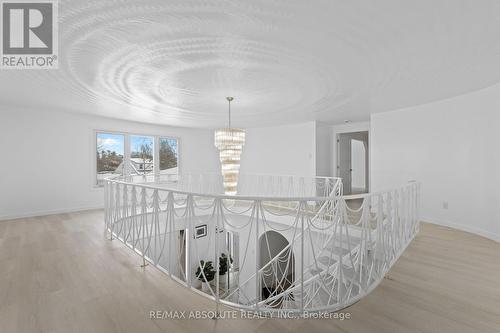 Large landing - 1444 Normandy Crescent, Ottawa, ON -  Photo Showing Other Room