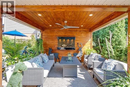 4252 Sarazen Drive, Burlington, ON - Outdoor With Deck Patio Veranda With Exterior