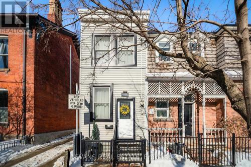 448 Gerrard St E Exterior - 448 Gerrard Street E, Toronto, ON - Outdoor