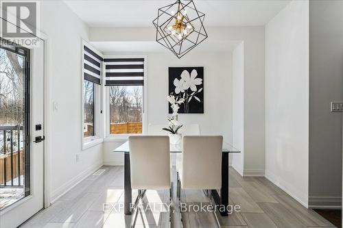 Breakfast Area with Deck Access - 29 Briar Court, Halton Hills, ON - Indoor