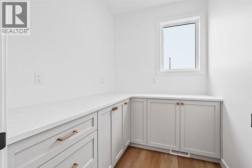 383 Caledonia Boulevard W, Lethbridge, AB - Indoor Photo Showing Other Room