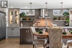 520 Parkridge Drive SE  Calgary, AB T2J 4Z2