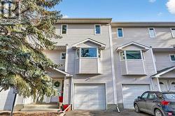 72 Glenbrook Villas SW  Calgary, AB T3E 7E8