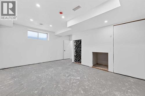 47 Walgrove Park Se, Calgary, AB - Indoor