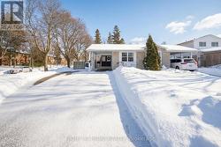 141 GLOVERS ROAD  Oshawa (Samac), ON L1G 3Y1