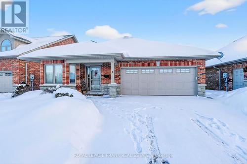 9 GREEN ARBOUR WAY  Kawartha Lakes (Lindsay), ON K9V 0E7