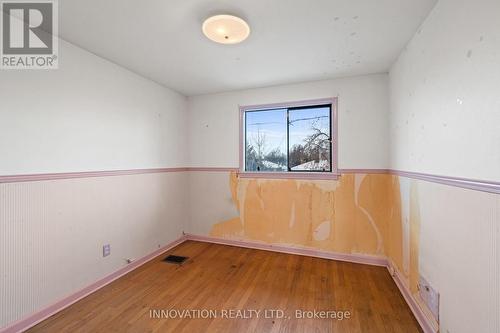 1751 Baseline Road, Ottawa, ON - Indoor Photo Showing Other Room
