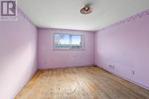 1751 Baseline Road, Ottawa, ON - Indoor Photo Showing Other Room