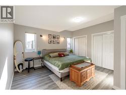 Large Primary Bedroom - 