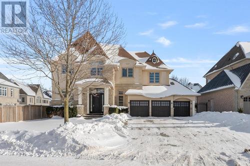 45 CARISBROOKE CIRCLE  Aurora, ON L4G 0K4