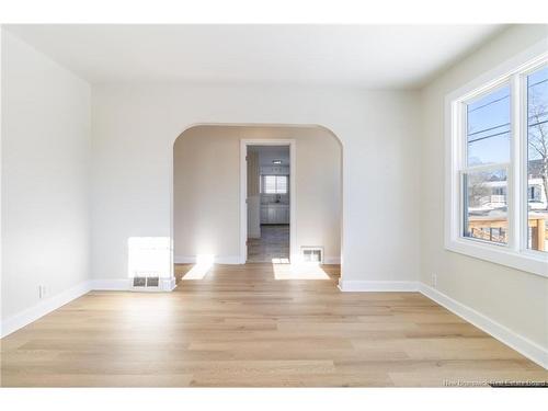 155 Wallace Ave, Fredericton, NB 