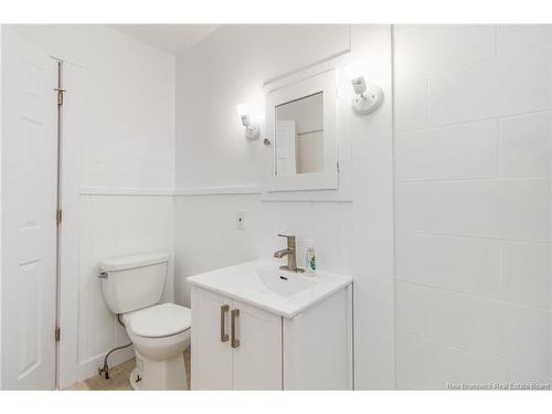 155 Wallace Ave, Fredericton, NB 