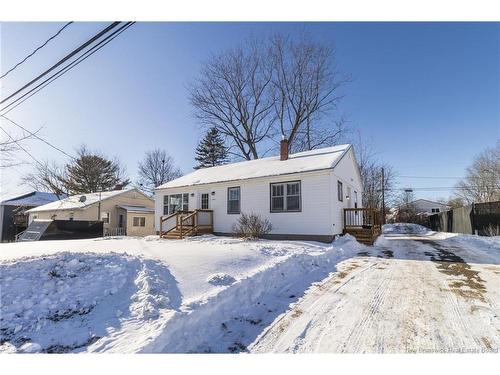 155 Wallace Ave, Fredericton, NB 