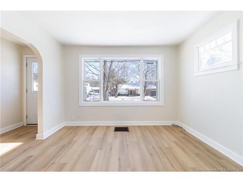 155 Wallace Ave, Fredericton, NB 