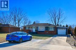 310 MARTIN LANE  Lasalle, ON N9J 2M3