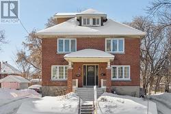 544 PARKDALE AVENUE  Ottawa, ON K1Y 1H8