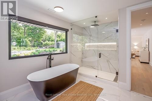 111 Judith Crescent, Hamilton (Ancaster), ON - Indoor Photo Showing Bathroom