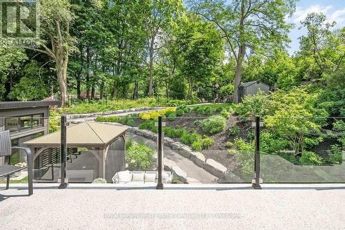 111 Judith Crescent, Hamilton (Ancaster), ON - Outdoor