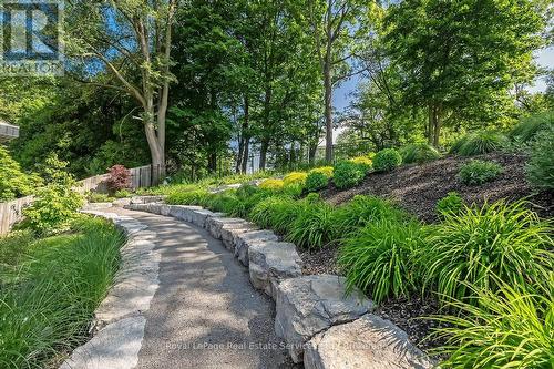 111 Judith Crescent, Hamilton (Ancaster), ON - Outdoor