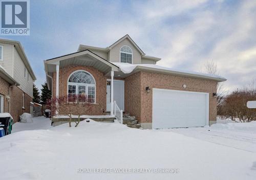 505 SANDBANKS CRESCENT  Waterloo, ON N2V 2J3