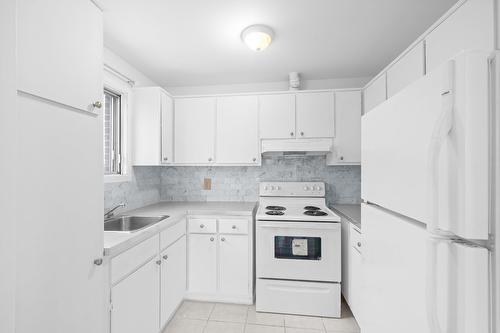 Kitchen - 1762 Mtée Monette, Laval (Vimont), QC - Indoor Photo Showing Kitchen
