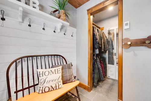 Hall d'entrée/Vestibule - 111 Ch. De La Forge O., Saint-Adolphe-D'Howard, QC - Indoor