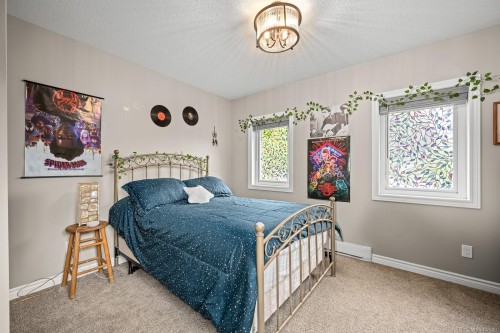 3879 Wavecrest Rd, Campbell River, BC 