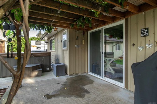 3879 Wavecrest Rd, Campbell River, BC 