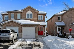 3794 Foxborough Trail  Mississauga, ON L5N 7T7